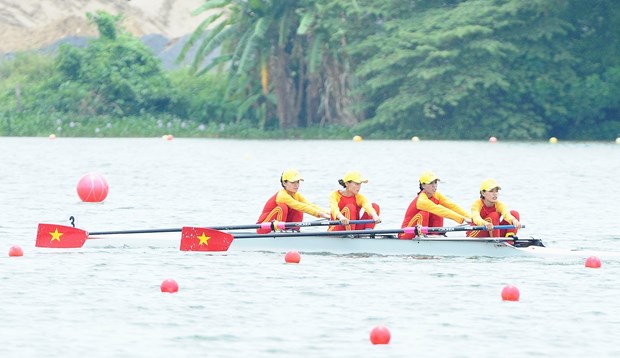 SEA Games 31: le Vietnam remporte deux medailles d'or en aviron hinh anh 1