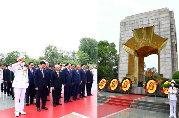 Des dirigeants rendent hommage au President Ho Chi Minh a l’occasion de son 132e anniversaire hinh anh 3