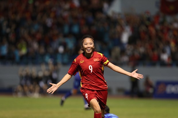 La capitaine du football feminin vietnamien Huynh Nhu part pour le Portugal hinh anh 1