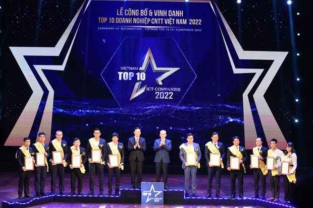 Les 10 meilleures entreprises TIC du Vietnam 2022 a l'honneur hinh anh 1