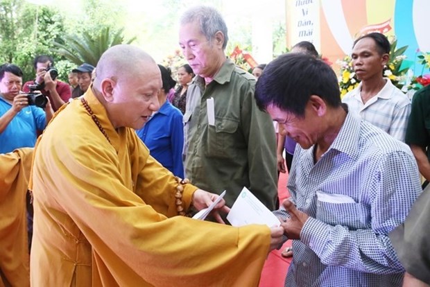 Le bouddhisme accompagne le developpement du Vietnam hinh anh 1