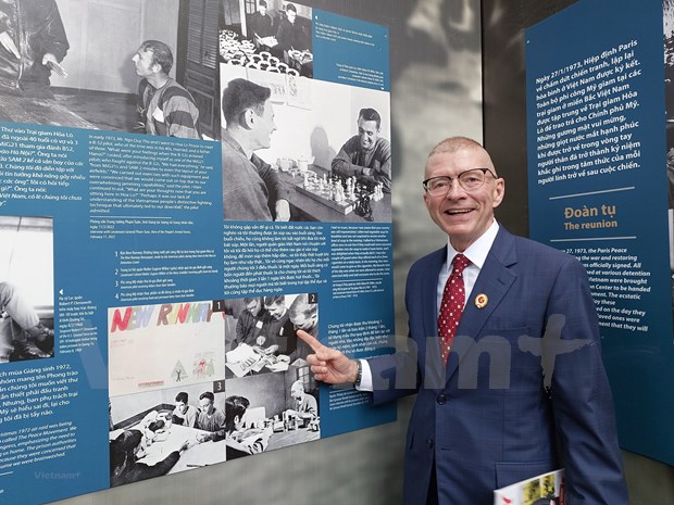 Une exposition rappelle les souvenirs de la lutte historique pour defendre Hanoi il y a 50 ans hinh anh 3