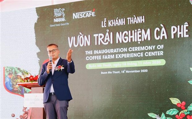 Nestle inaugure un centre d'experience de ferme de cafe a Dak Lak hinh anh 1