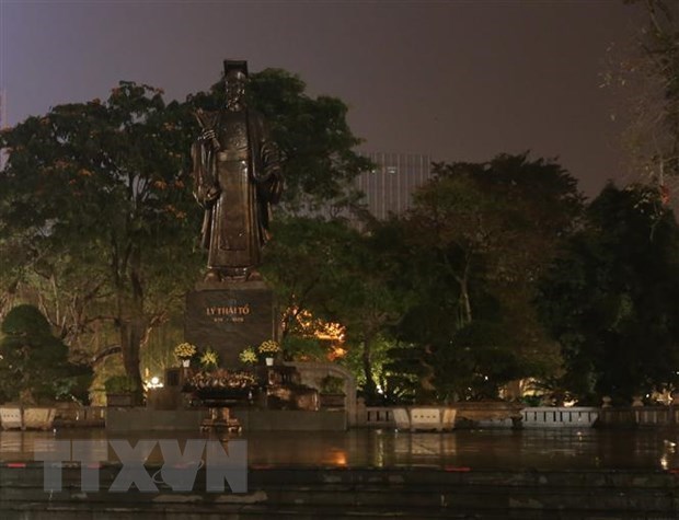 Earth Hour 2021: le Vietnam a economise 353.000 kWh hinh anh 1