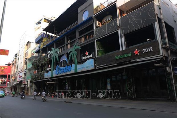 COVID-19: Ho Chi Minh-Ville suspend plus de services non essentiels hinh anh 1