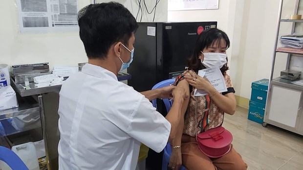 COVID-19 : accelerer la vaccination dans la ville de Phu Quoc pour rouvrir le tourisme hinh anh 1