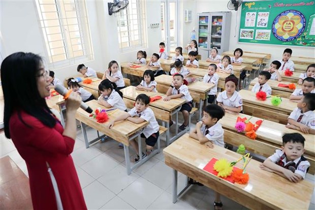 Les eleves a Hanoi commenceront la nouvelle annee scolaire a partir du 1er septembre hinh anh 1