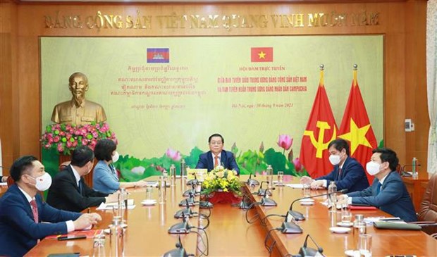 Vietnam-Cambodge : intensifier la cooperation dans le travail de sensibilisation et d’education hinh anh 1
