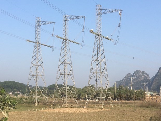 Le Laos autorise l'etude de faisabilite sur une ligne de transmission electrique vers le Vietnam hinh anh 1