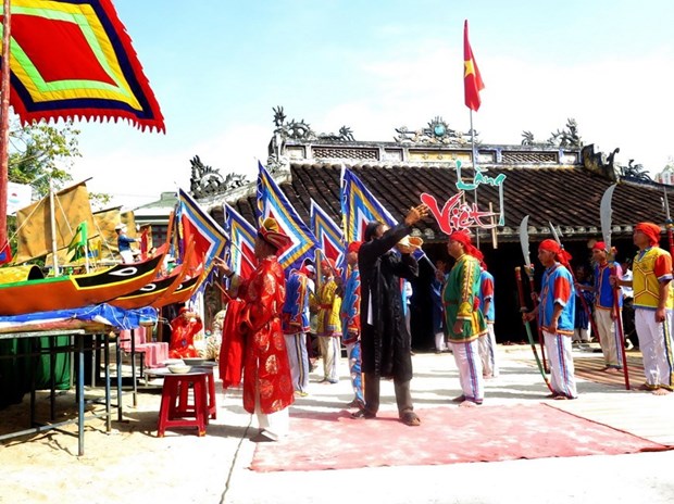 Ceremonie en memoire de la Flottille de Hoang Sa a Quang Ngai hinh anh 1
