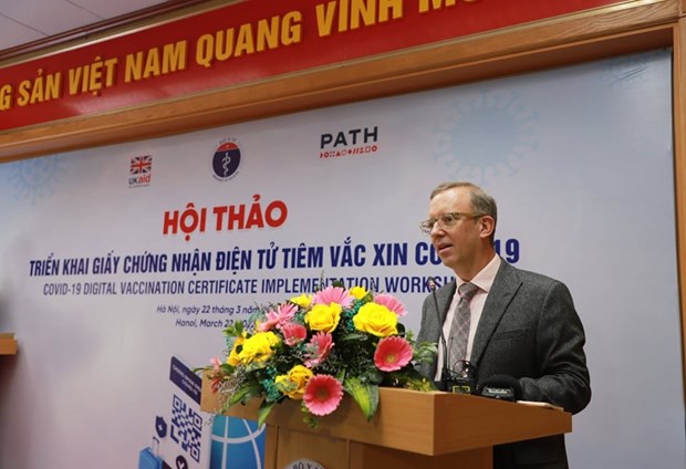Le Royaume-Uni aide le Vietnam dans l’implantation d’un systeme de certification de vaccination hinh anh 2