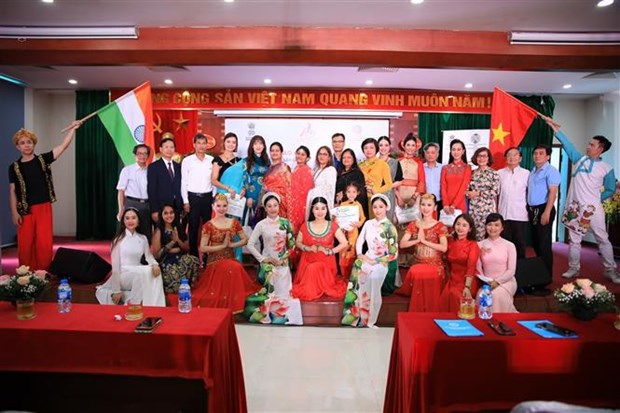 Celebration du 50e anniversaire des relations Vietnam-Inde a Hanoi hinh anh 1