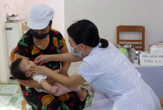 L'UNICEF demande au Vietnam d’inclure le traitement de la malnutrition infantile aigue dans les lois hinh anh 1