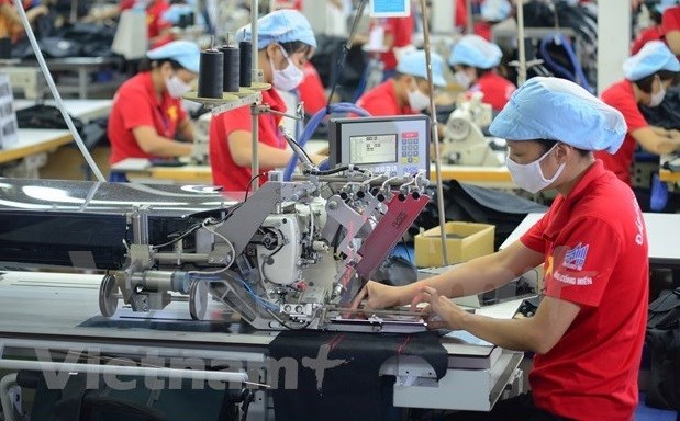 Standard Chartered prevoit une croissance de 6,7% du PIB du Vietnam en 2022 hinh anh 1