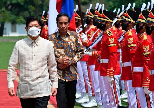 L’Indonesie et les Philippines renforcent leur cooperation dans la securite maritime hinh anh 1