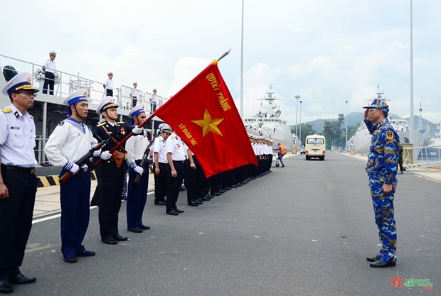 La fregate 012-Ly Thai To de la Marine populaire du Vietnam termine son sejour en Indonesie hinh anh 1