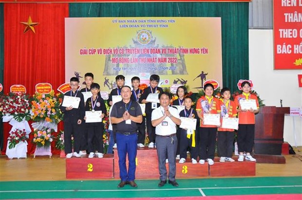 Hung Yen : plus de 500 sportifs au premier tournoi elargi des arts martiaux hinh anh 1