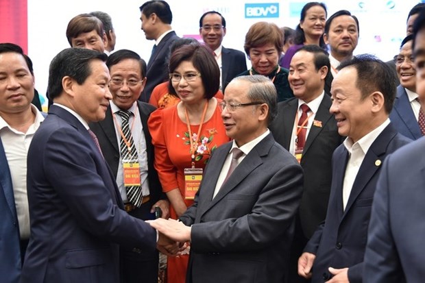 Le vice-Premier ministre Le Minh Khai au quatrieme Congres national de l’Association des PME hinh anh 1