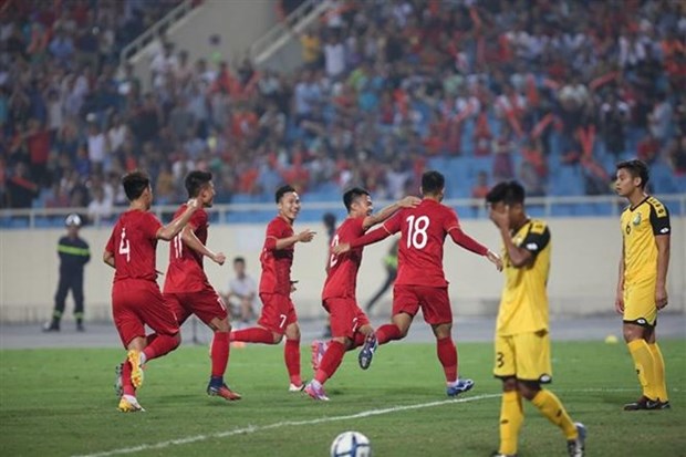 Football: le Vietnam bat le Brunei au score 6-0 hinh anh 1