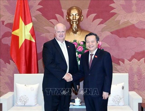 Le Vietnam cree des conditions optimales pour les investisseurs etrangers hinh anh 1