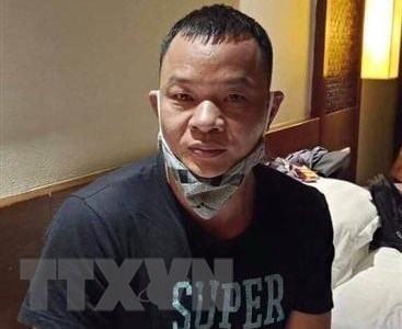 Un Chinois arrete pour avoir amene illegalement des etrangers au Vietnam hinh anh 1
