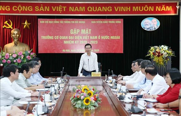 Les chefs de representations vietnamiennes a l'etranger doivent assumer leur tache confiee hinh anh 1