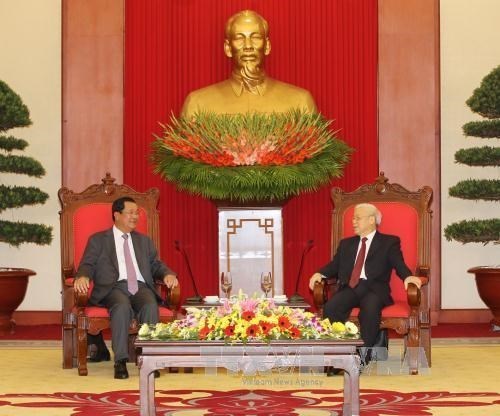 Samdech Techo Hun Sen au Vietnam: la presse cambodgienne en parle hinh anh 1