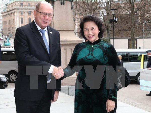 La presidente de l’AN du Vietnam Nguyen Thi Kim Ngan termine sa visite en Suede hinh anh 1