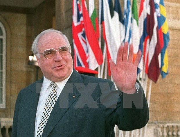 Le Vietnam rend hommage a l’ex-chancelier allemand Helmut Kohl hinh anh 1