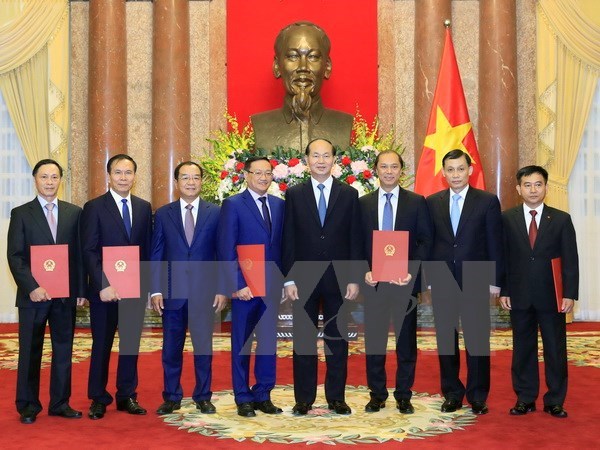 Des diplomates vietnamiens a l’honneur hinh anh 1