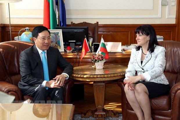 Poursuite des activites du vice-PM et ministre des AE Pham Binh Minh en Bulgarie hinh anh 1