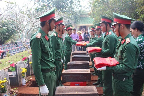 Vietnam : 11.500 restes des martyrs retrouves en cinq ans hinh anh 1