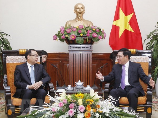 Le vice-Premier ministre Pham Binh Minh recoit le maire de Chongqing (Chine) hinh anh 1
