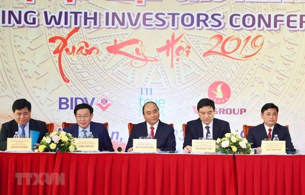 Le PM Nguyen Xuan Phuc assiste a la conference de printemps des investisseurs a Nghe An hinh anh 1