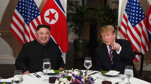 Le president americain affirme "de bonnes relations" avec le leader nord-coreen hinh anh 1