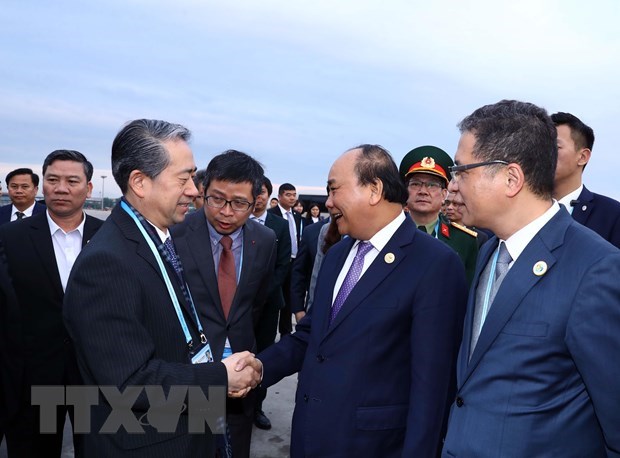 Le Premier minister Nguyen Xuan Phuc rentre de Chine hinh anh 1