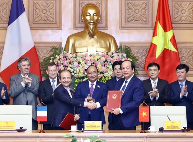 Le Vietnam et la France cooperent dans la construction de l’e-gouvernement hinh anh 1