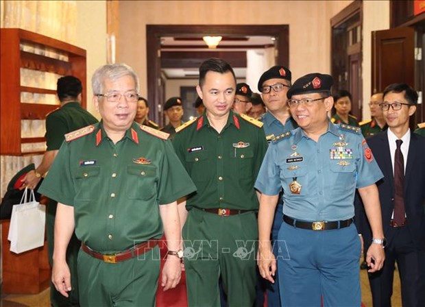 Vietnam et Indonesie tiennent leur premier dialogue sur la politique de defense hinh anh 1