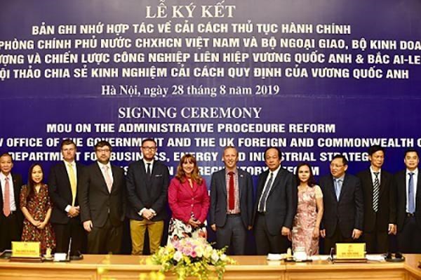 Vietnam et Royaume-Uni renforcent leur cooperation en matiere de reforme administrative hinh anh 1