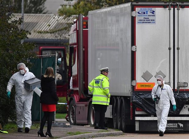 Camion charnier : la police de l’Essex croit que les victimes sont des Vietnamiens hinh anh 1