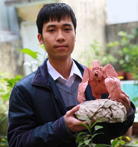 L’origamiste Nguyen Hung Cuong, une reputation a l’international hinh anh 1