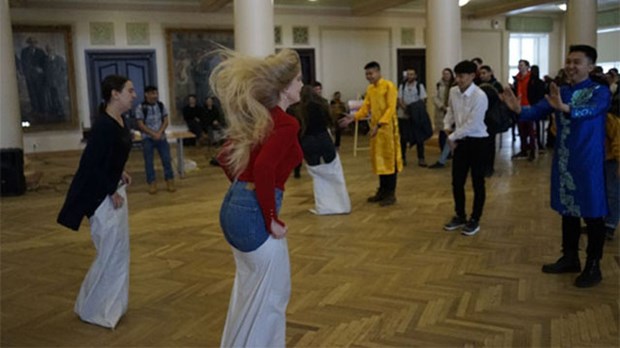 Semaine de la culture vietnamienne 2019 a l’Universite russe hinh anh 2