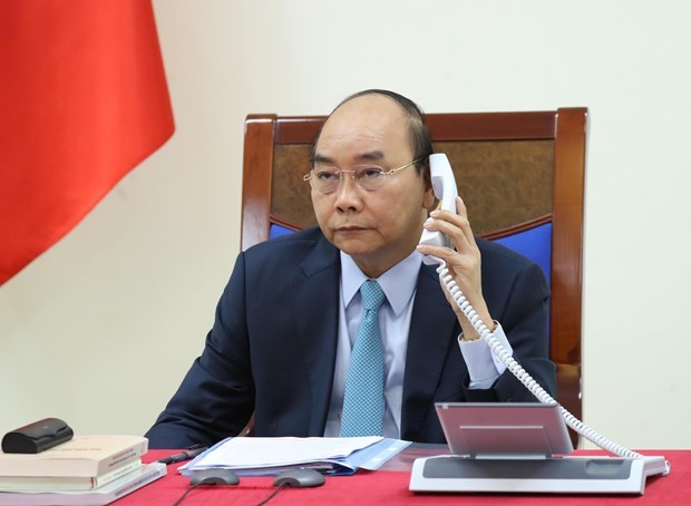 Les PM vietnamien et suedois discutent par telephone de la lutte contre le COVID-19 hinh anh 1