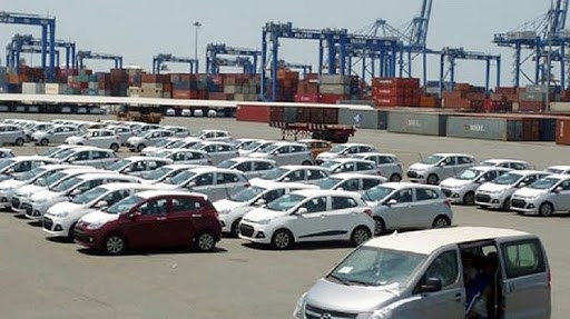 1er trimestre: fort recul des vehicules importes au Vietnam hinh anh 1