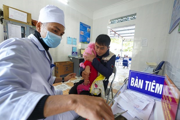 L'UNICEF et l'OMS prets a continuer de soutenir le Vietnam dans la vaccination des enfants hinh anh 1