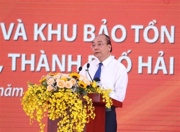 Le PM assiste a la ceremonie de lancement du projet pour preserver la relique historique de Cao Quy hinh anh 1
