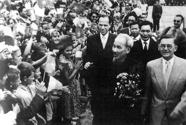 Le diplomate Ho Chi Minh hinh anh 1