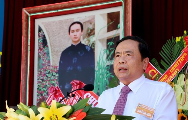 Le president du FPV envoie ses salutations aux fideles bouddhistes de Hoa Hao hinh anh 1