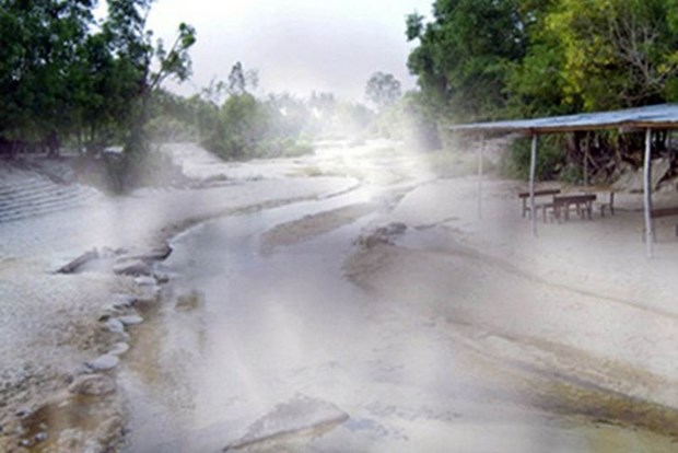 Randonnee dans les sources thermales au Vietnam hinh anh 2