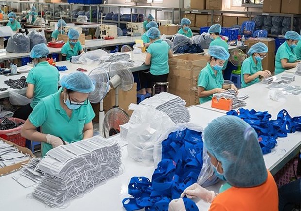Le Vietnam a exporte 557 millions de masques medicaux au 1er semestre hinh anh 1